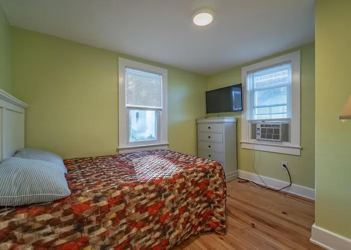 208 Cottage 3 Green 1St Floor Unit