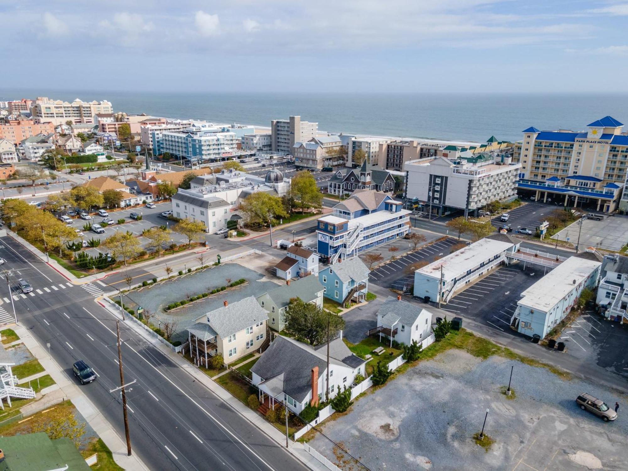 208 3 1st Floor Unit Apartment Ocean Stadt